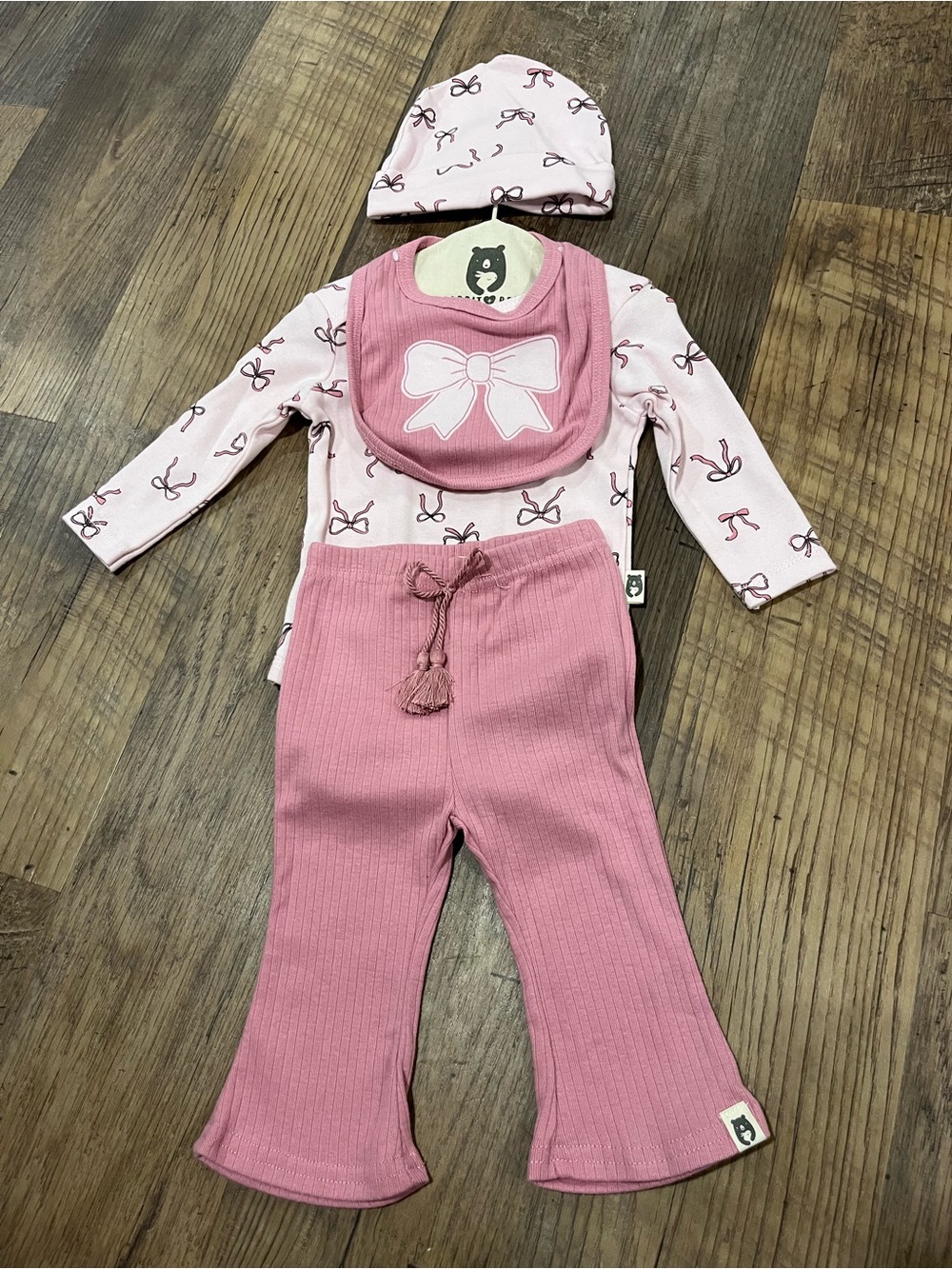Pink Bow Ribbed Baby Matching Set with Bib & Hat